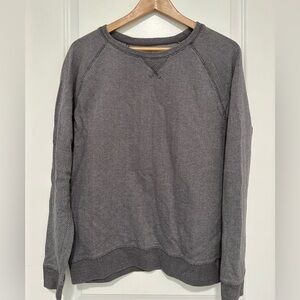 Women's Classic Gray Crew Neck Cotton Sweatshirt Size Large